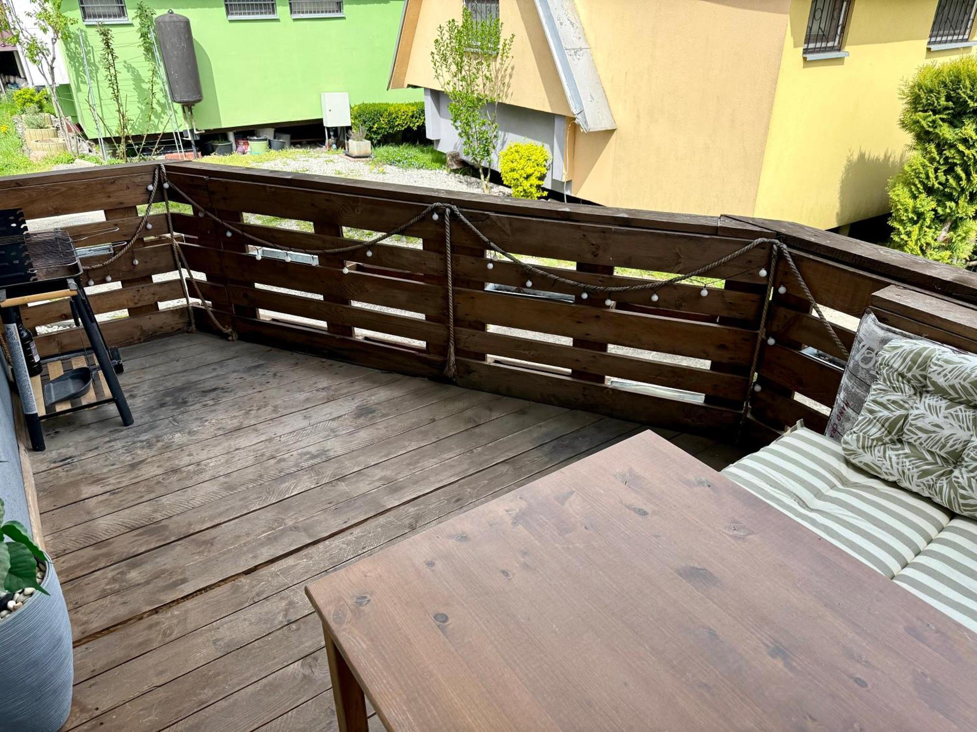 Apartmany Apollo Michalovce Ngoại thất bức ảnh